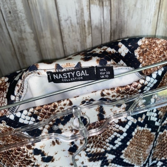 Nasty Gal Taupe Verity Snake Flippy Hem Skirt - Picture 5 of 5